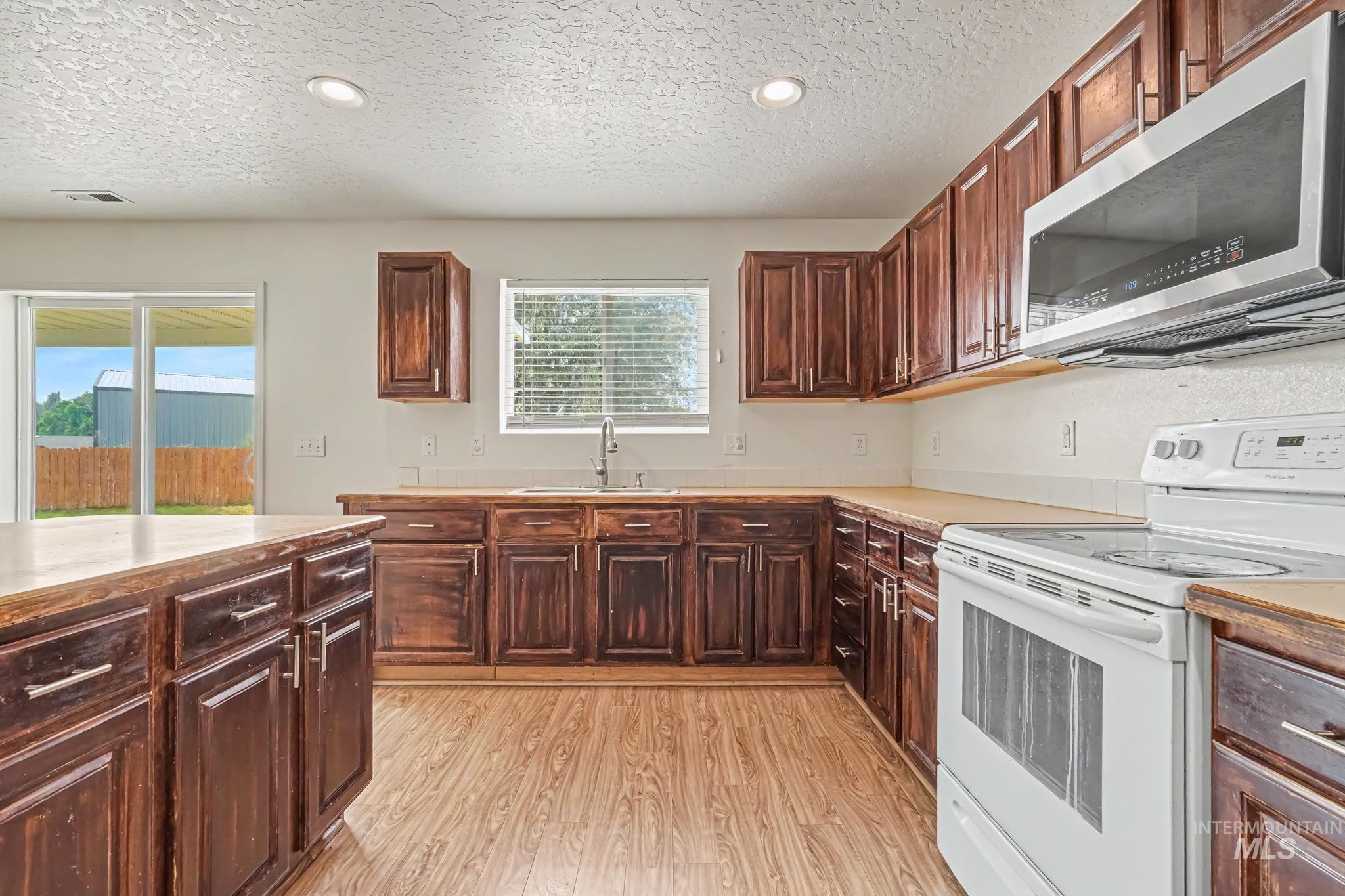 9780 W Stonewood Dr Property Photo 6