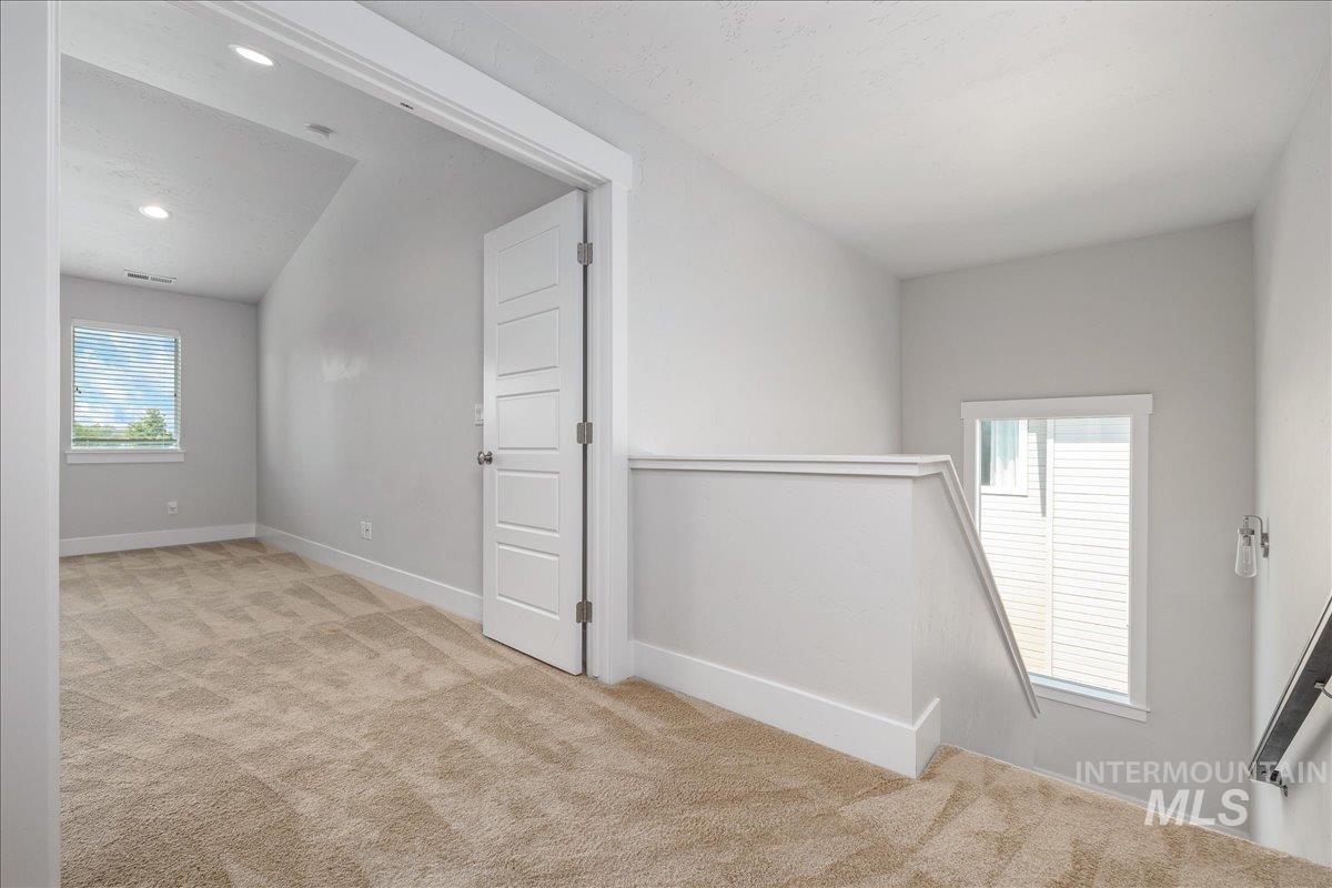 5893 N Vicenza Ave Property Photo 44