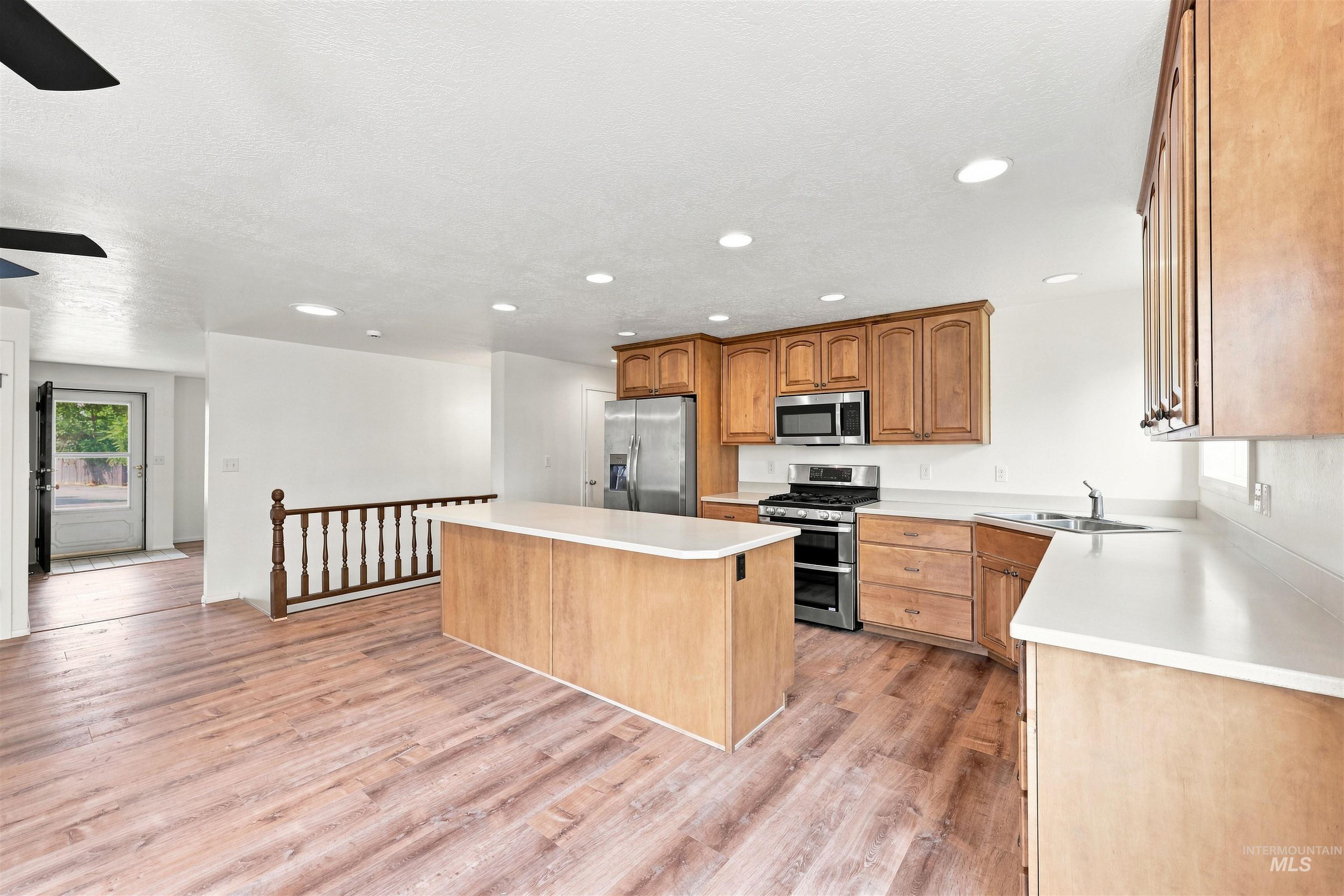 3820 W Pasadena Drive Property Photo 7