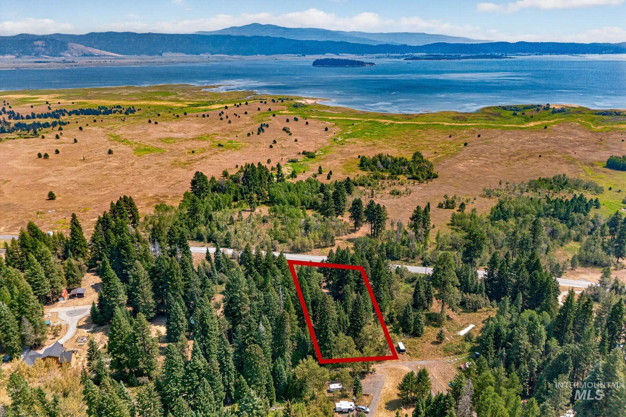 1677 Aspen Trail Property Photo 8
