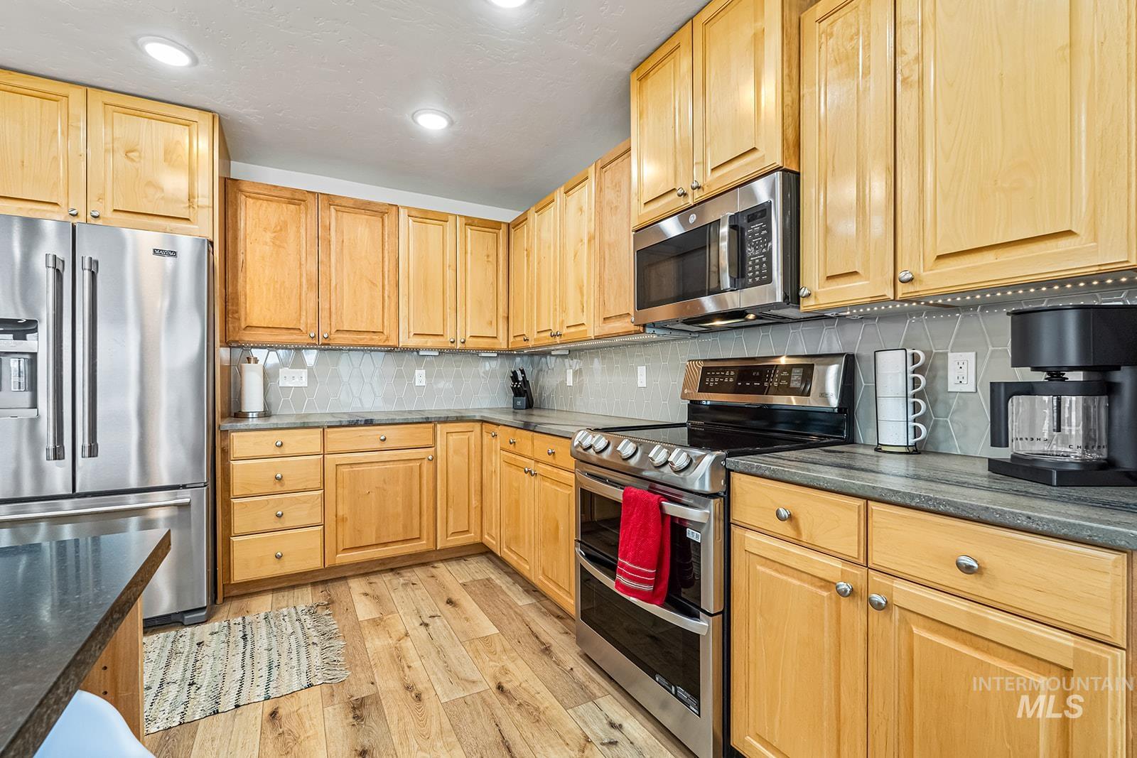 8481 Big Foot Rd Property Photo 10