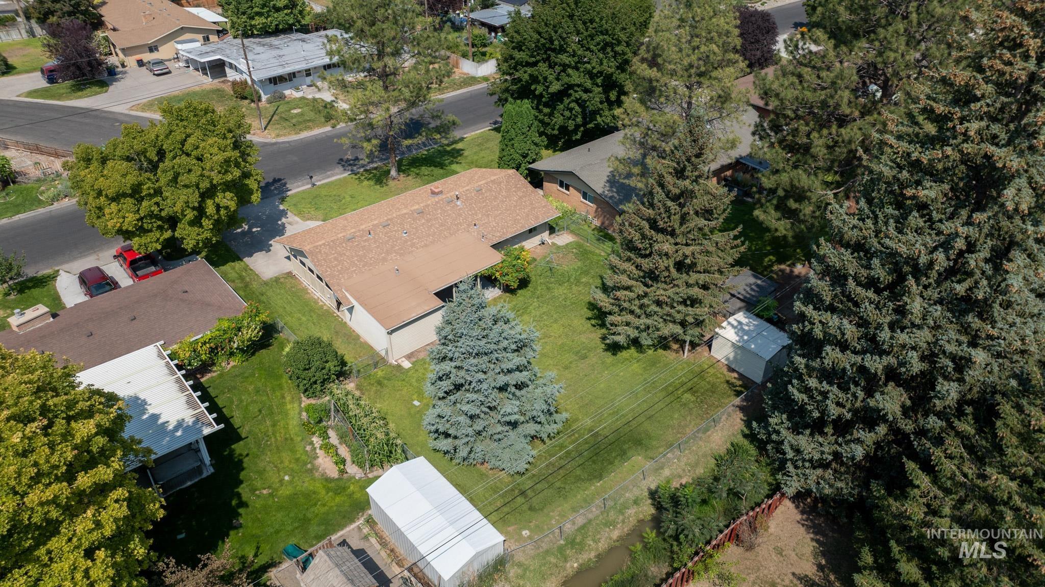 818 N Sunrise Blvd. Property Photo 24