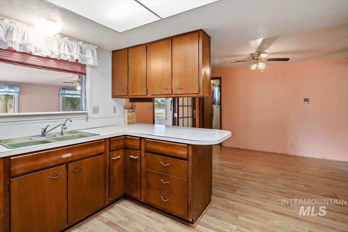 1623 H Street Property Photo 9