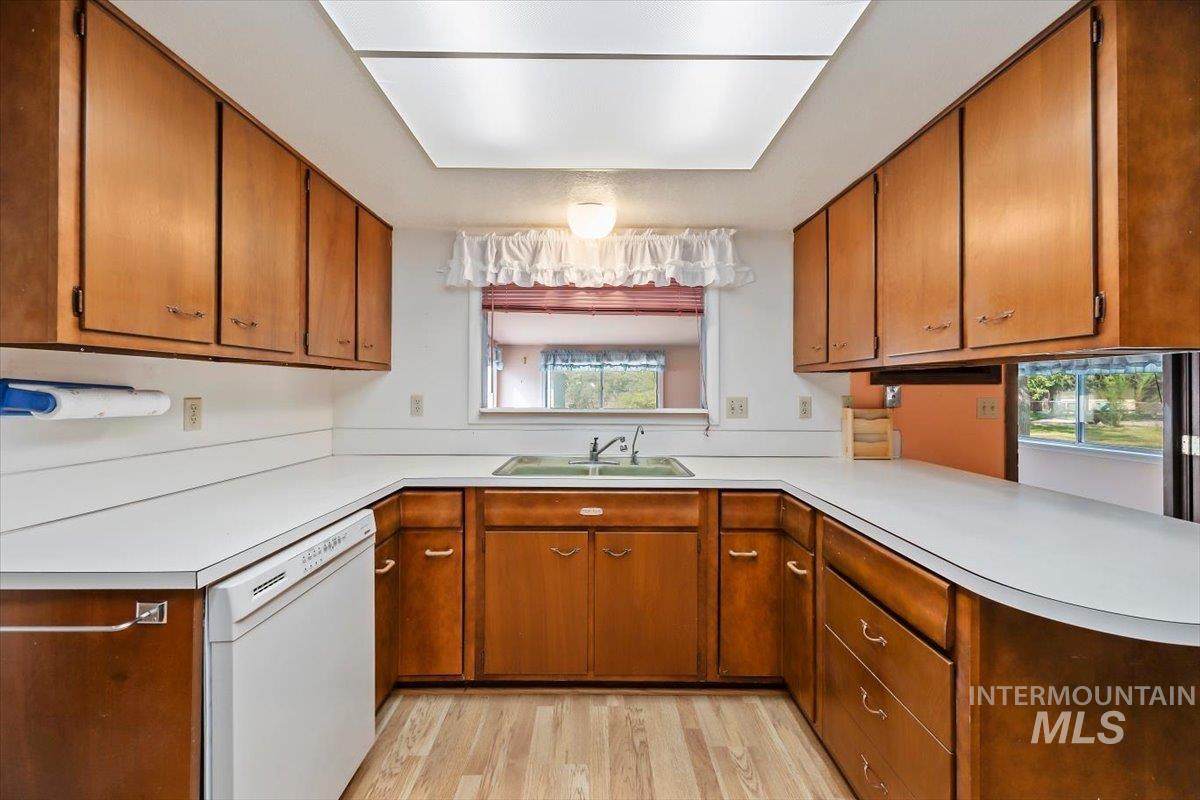 1623 H Street Property Photo 10