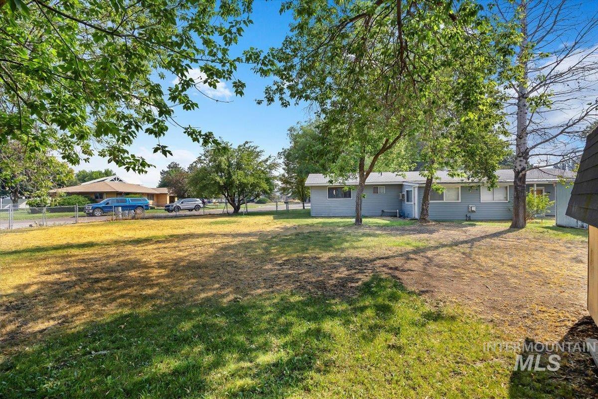 1623 H Street Property Photo 21