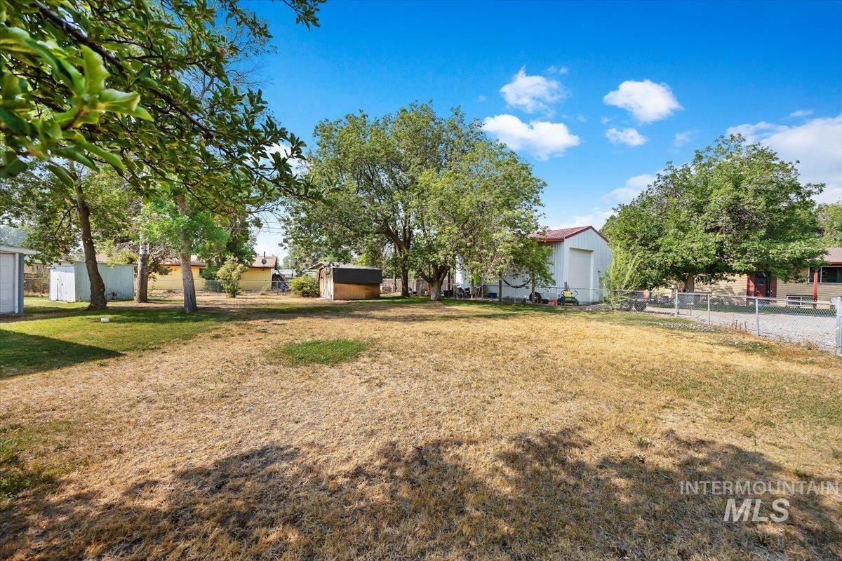 1623 H Street Property Photo 23