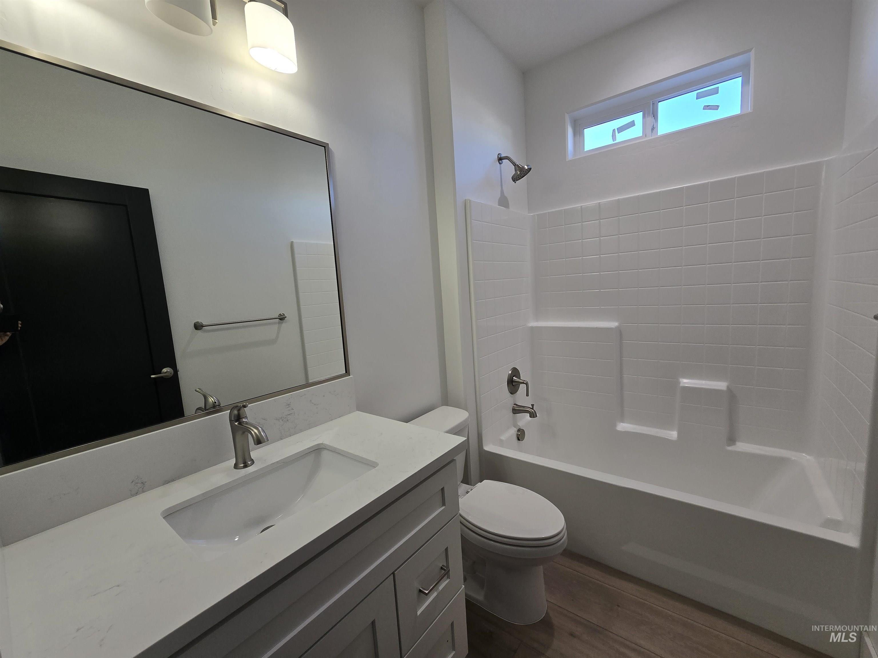 3122 Orion Ave Property Photo 15