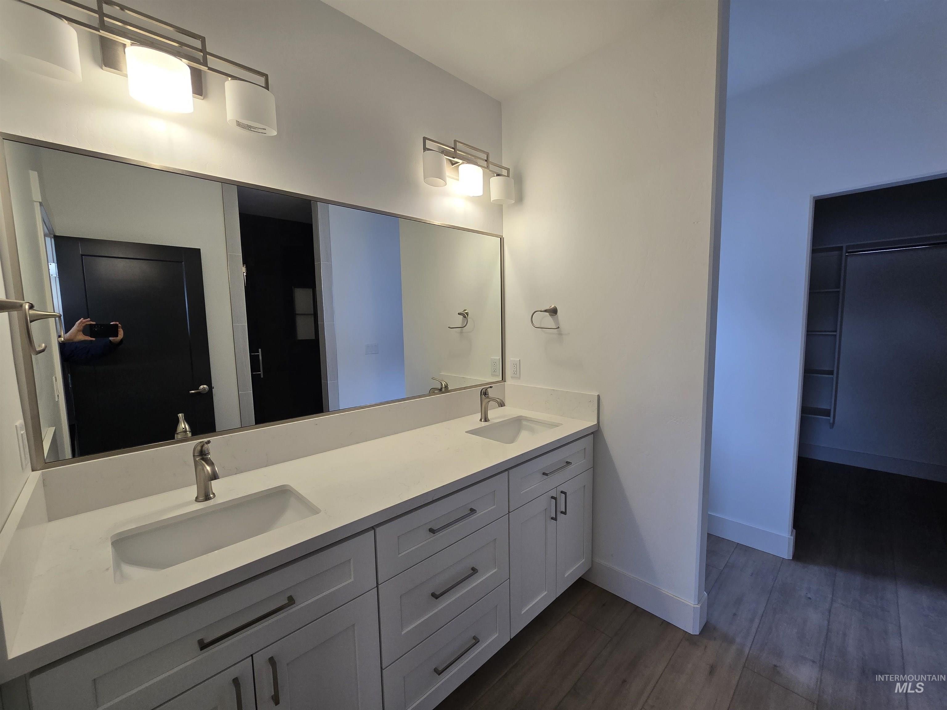 3122 Orion Ave Property Photo 19