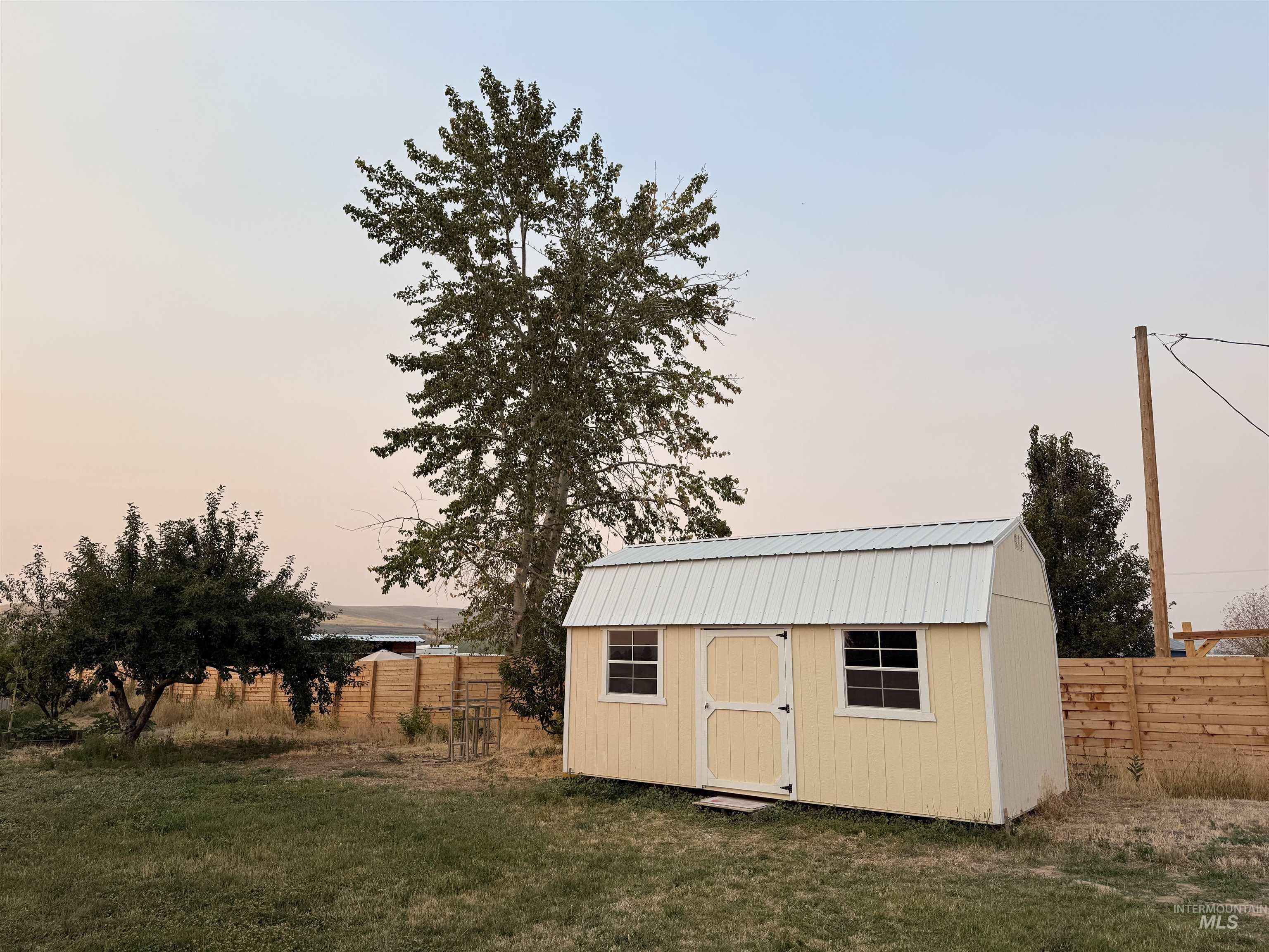 5654 Hillview Rd. Property Photo 35