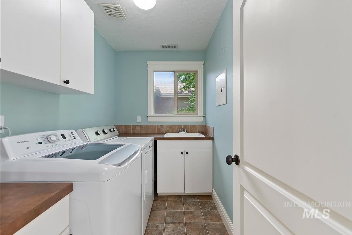 3968 N Quenzer Way Property Photo 14