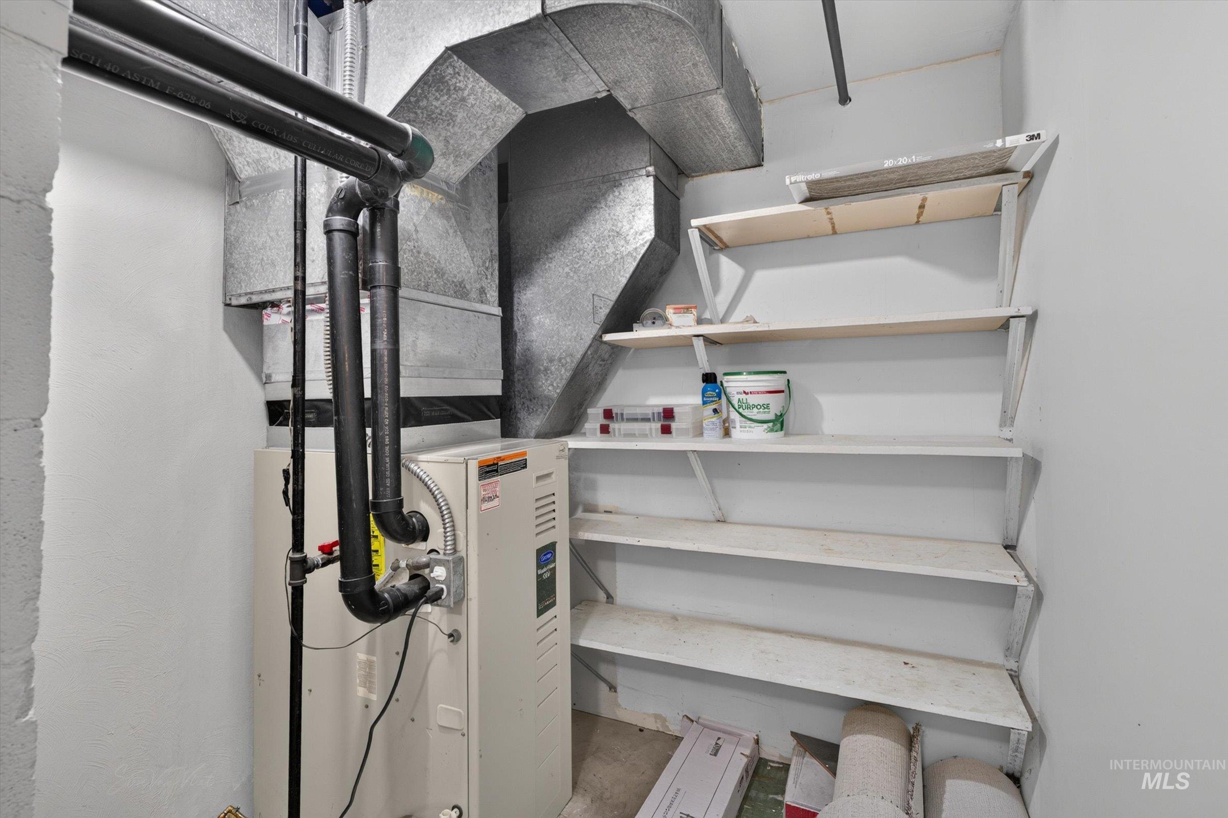 1119 Meadowbrook Ln Property Photo 34