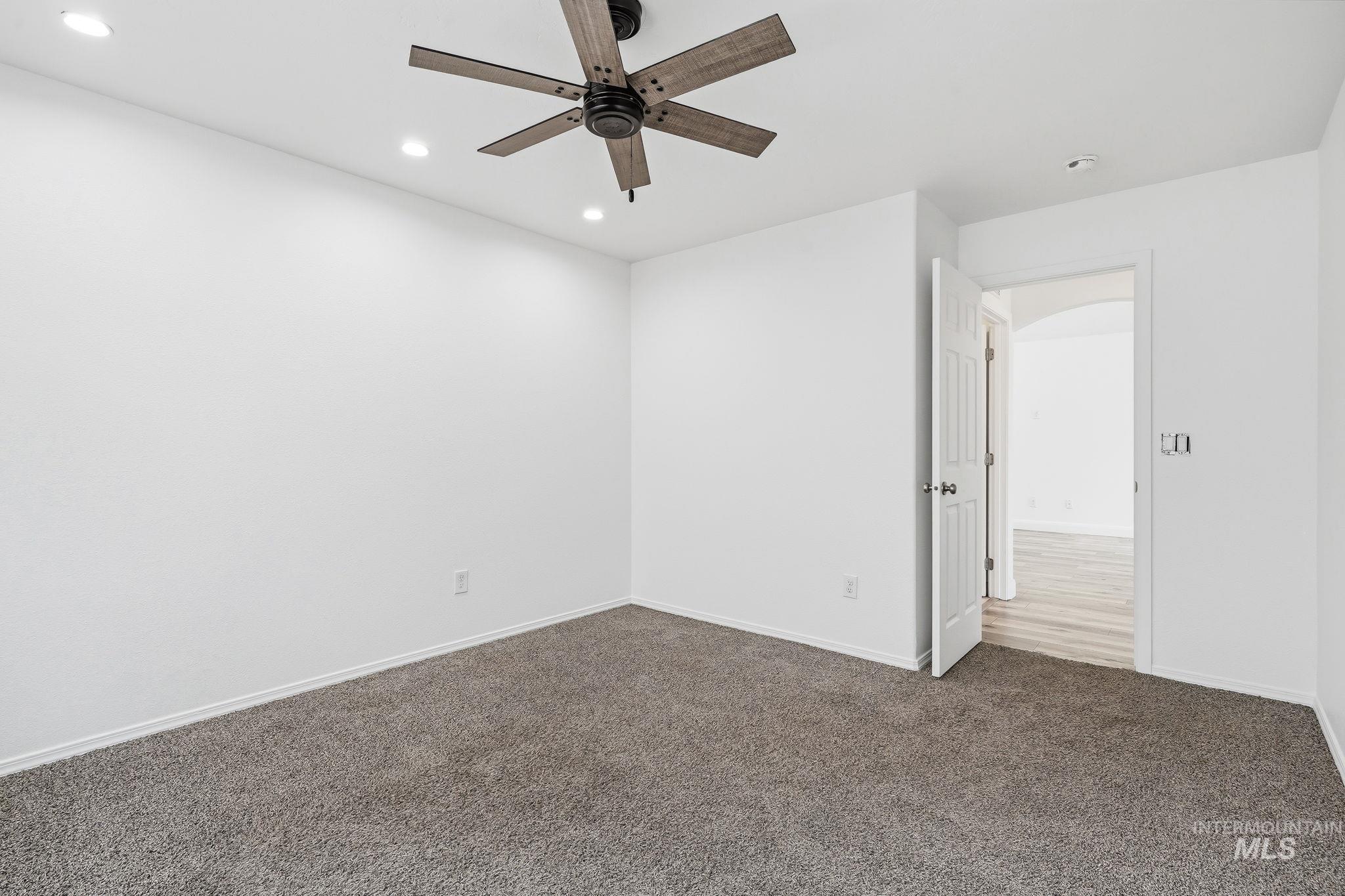 4180 S Rangewood Way Property Photo 19