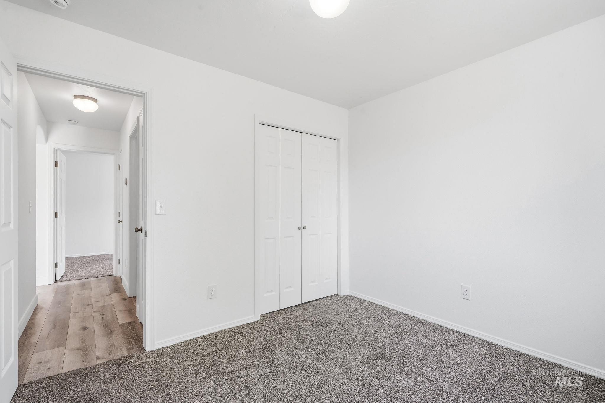 4180 S Rangewood Way Property Photo 32