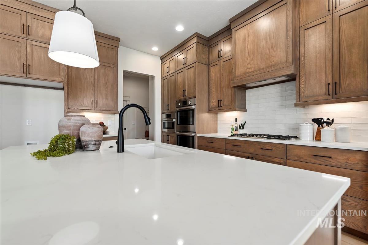 9253 W Gladiola Lane Property Photo 14