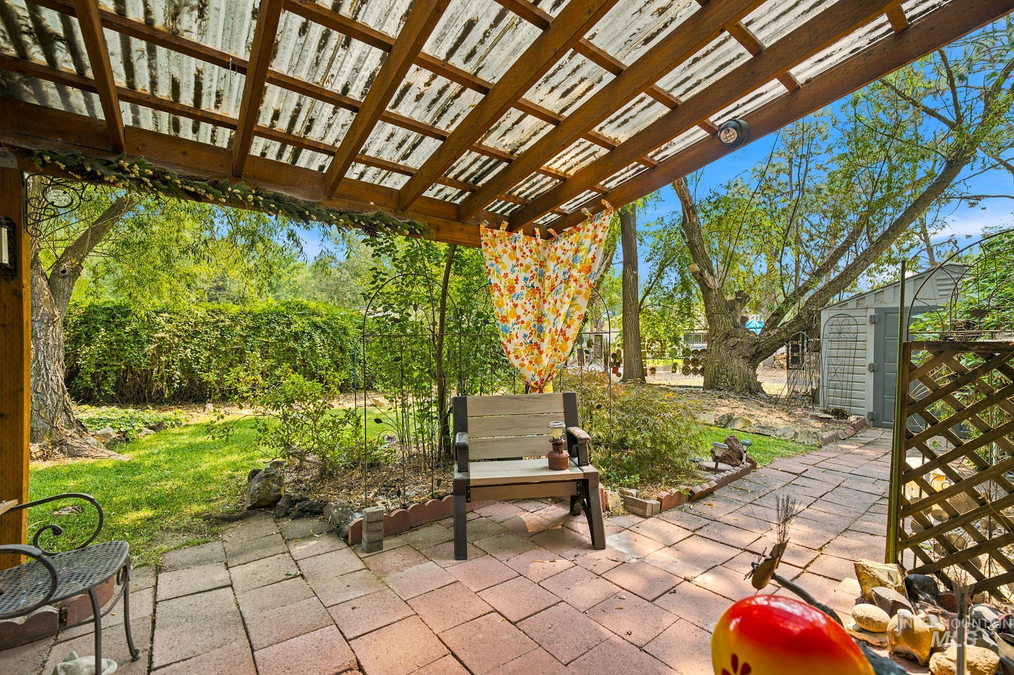 248 N Cobblestone Ln. Property Photo 28
