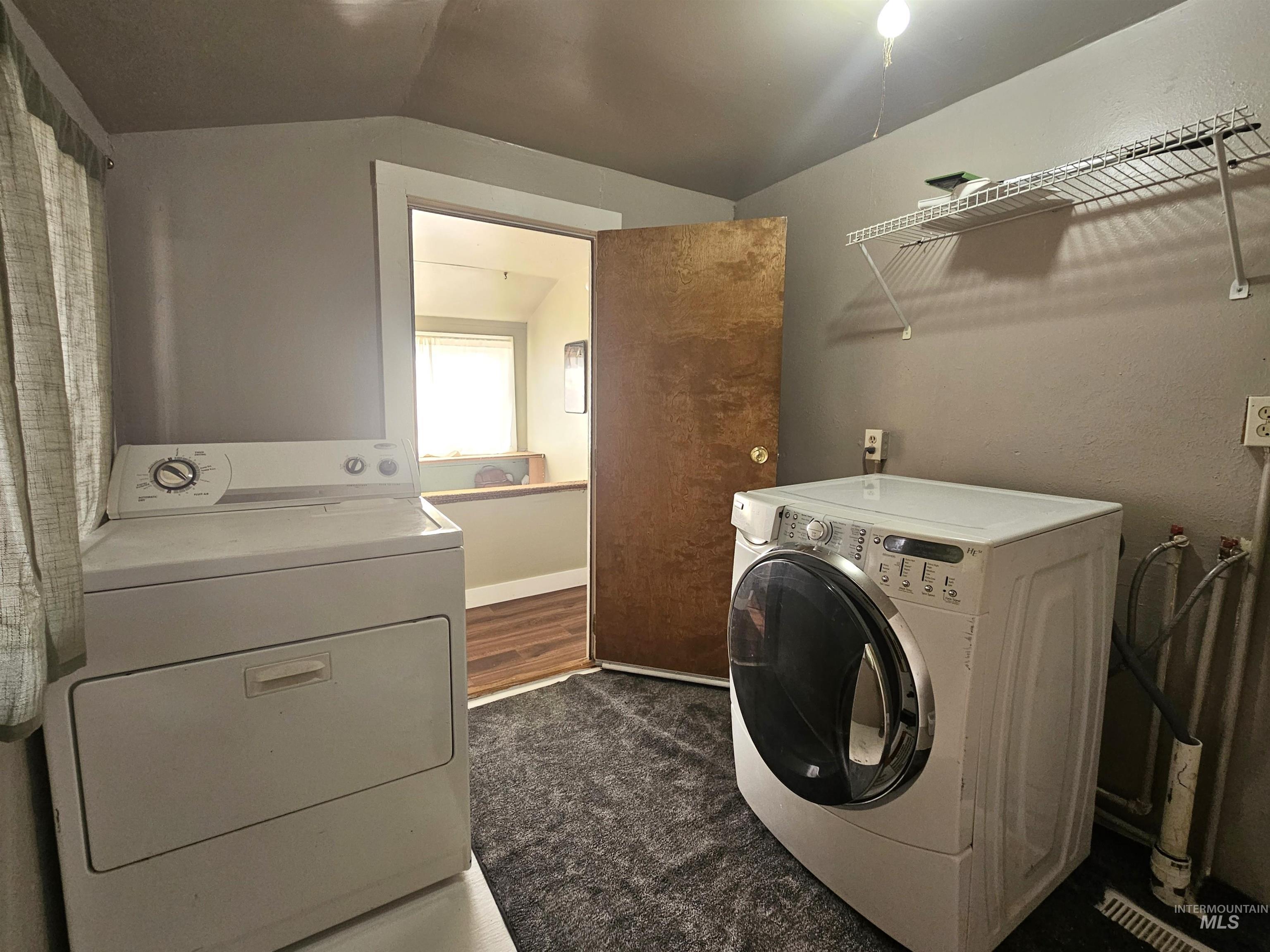 1220 Highland Property Photo 18