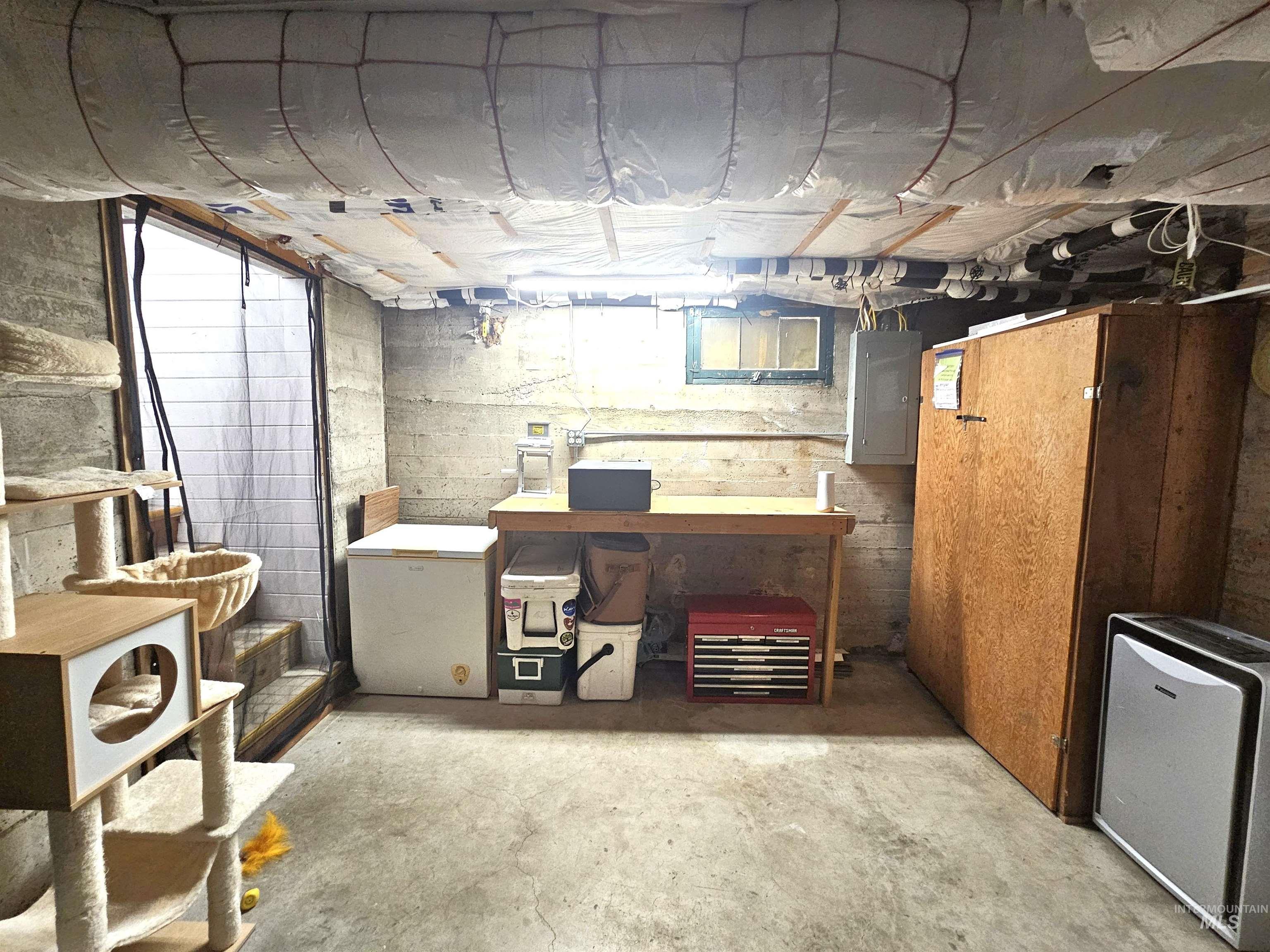 1220 Highland Property Photo 21
