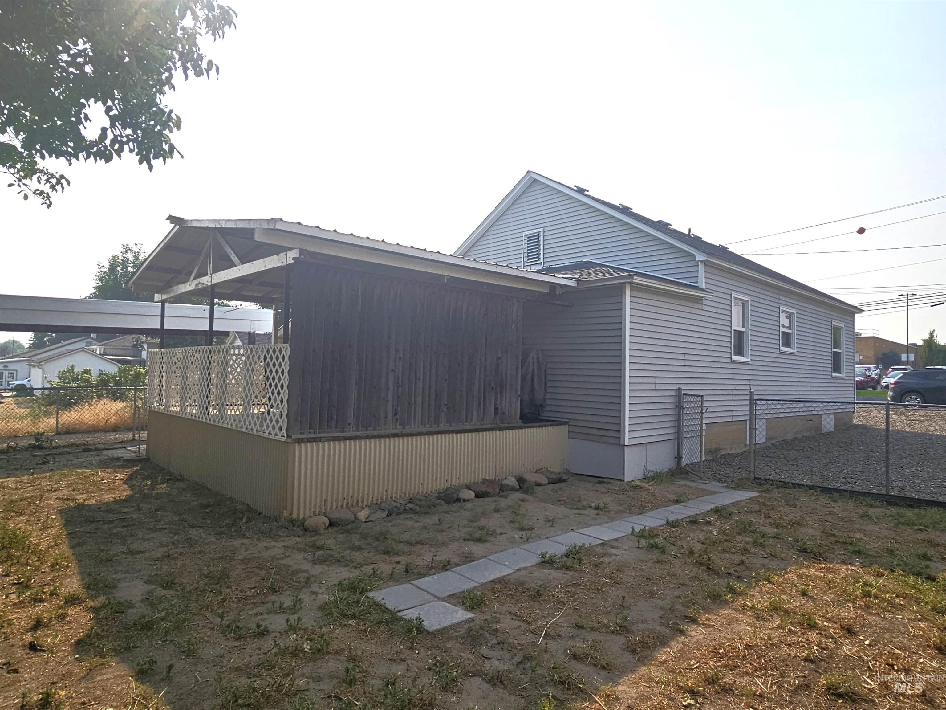 1220 Highland Property Photo 39