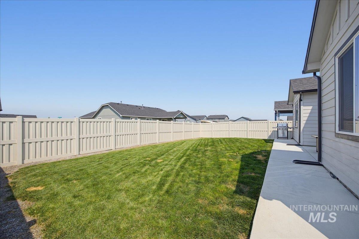 1511 Yellowstone St Property Photo 30