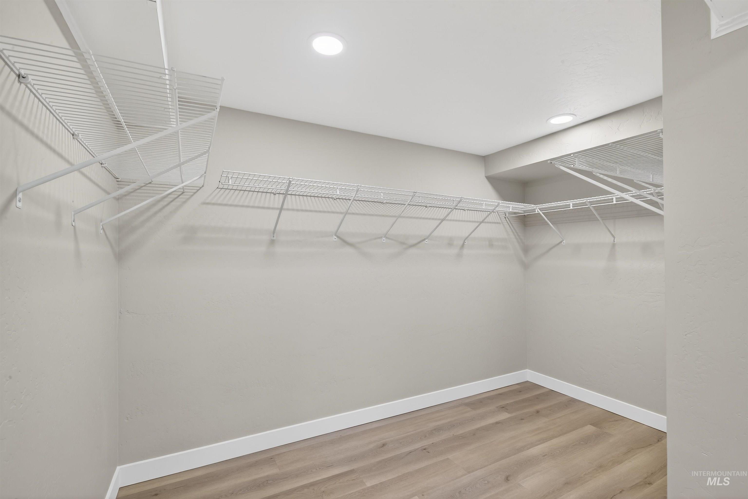 929 10th Street Property Photo 24