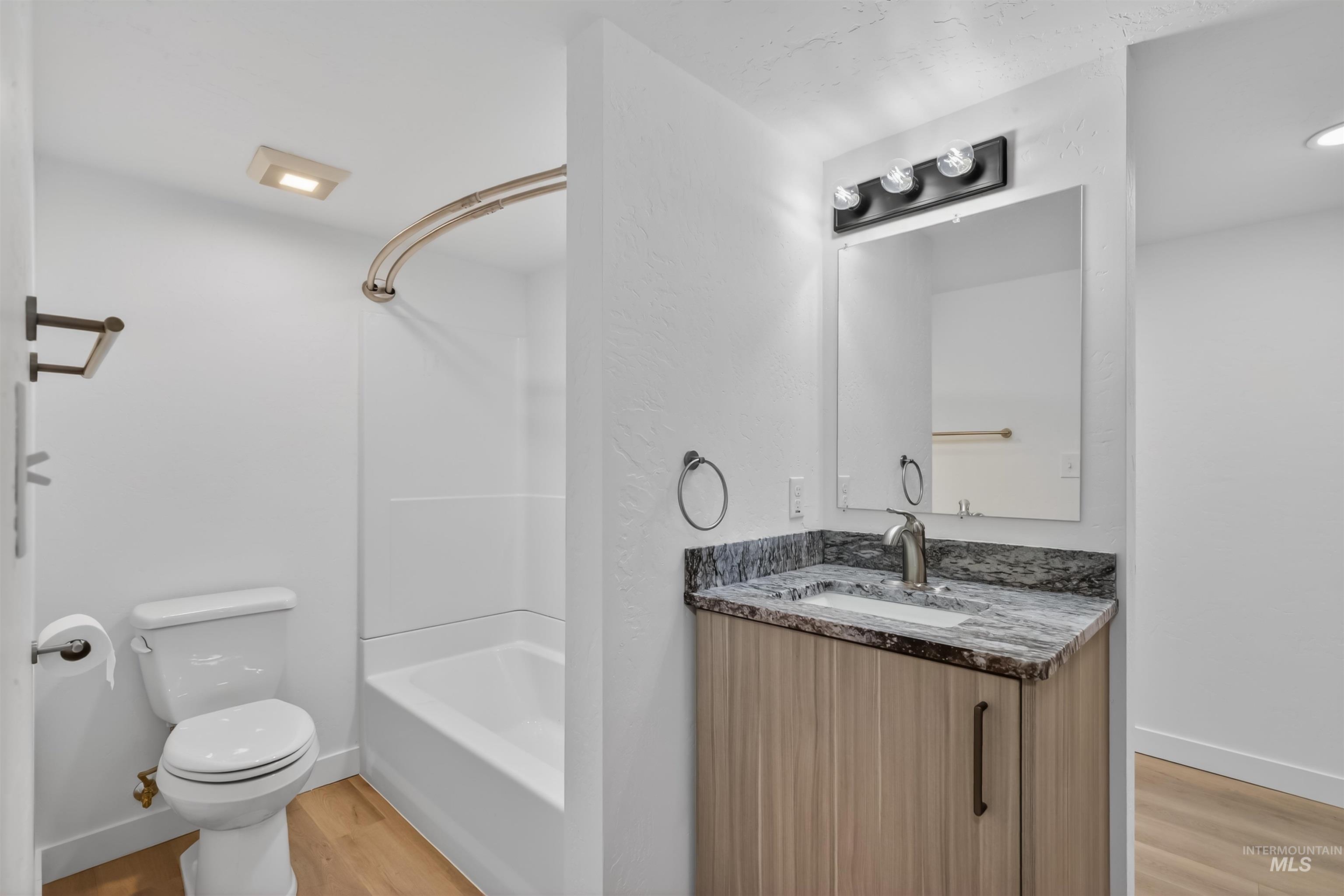 929 10th Street Property Photo 28