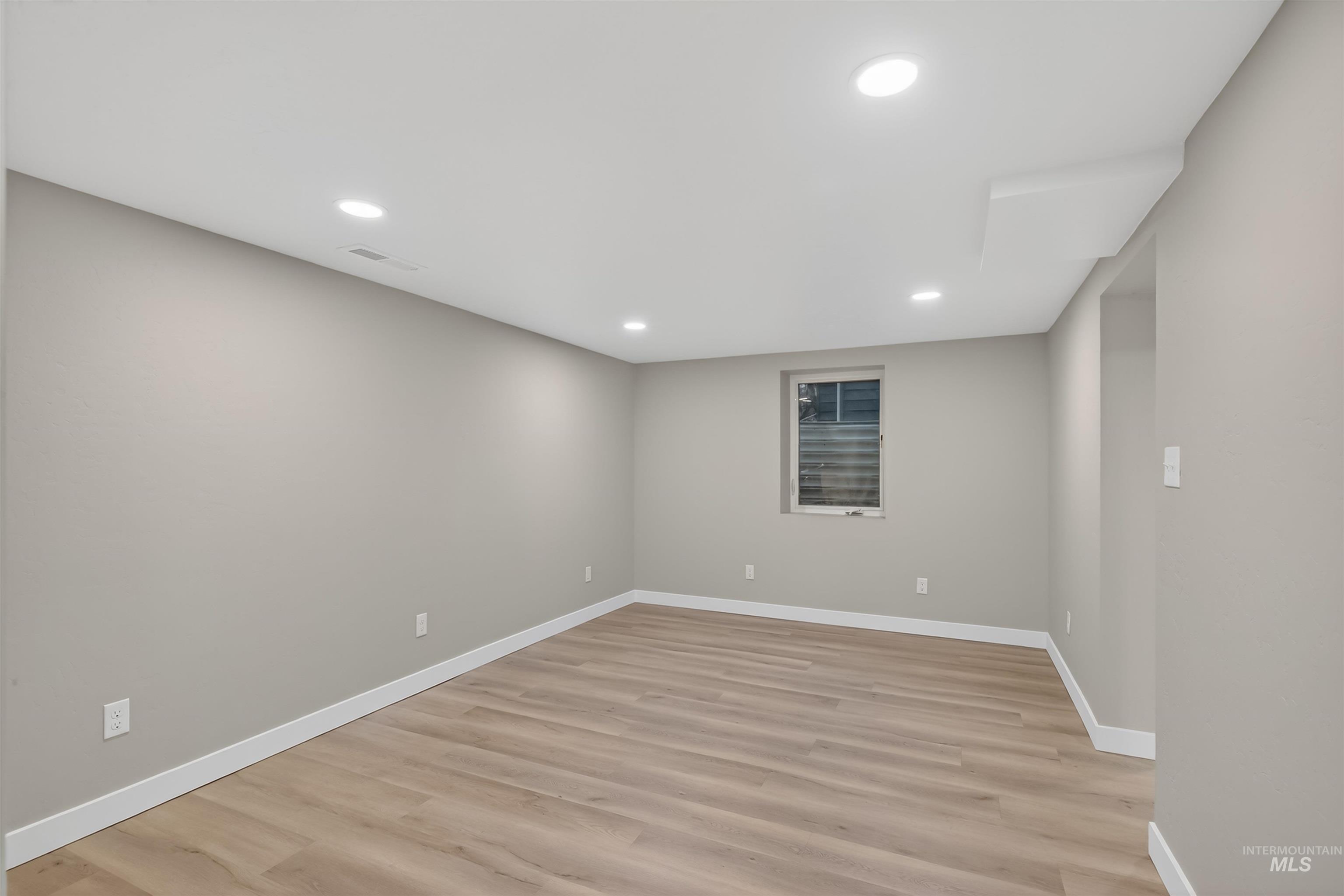929 10th Street Property Photo 30