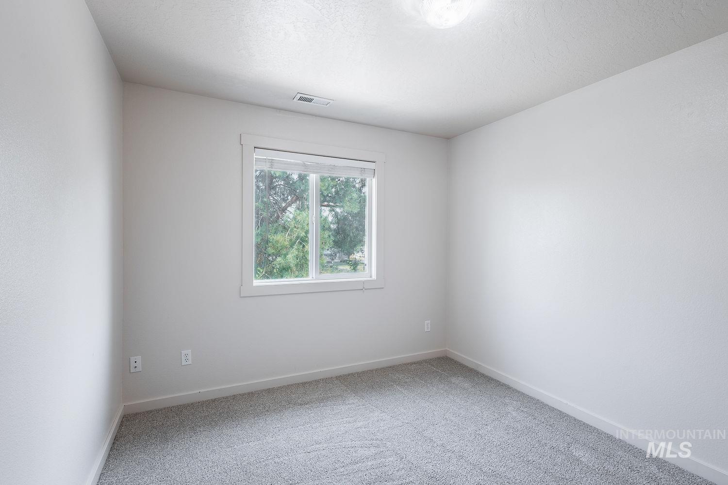 1100 S Barberry Pl Property Photo 20