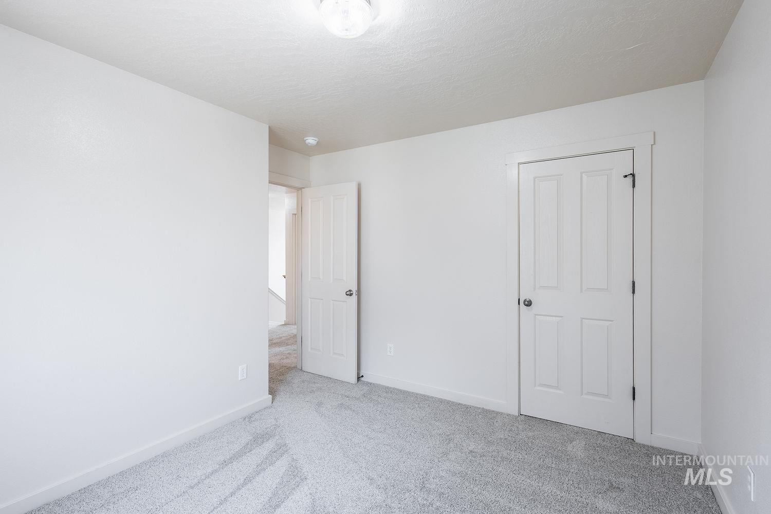 1100 S Barberry Pl Property Photo 21
