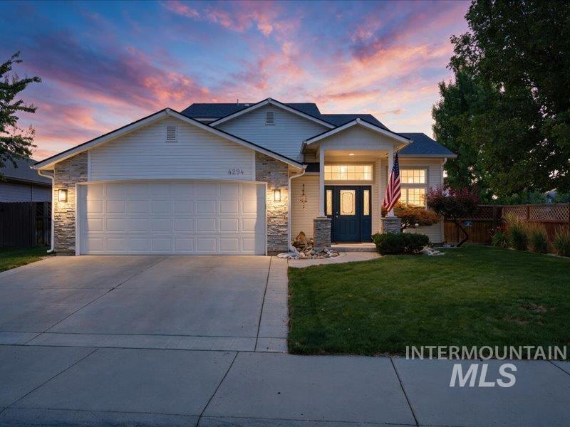 4294 E English Dr Property Photo 2