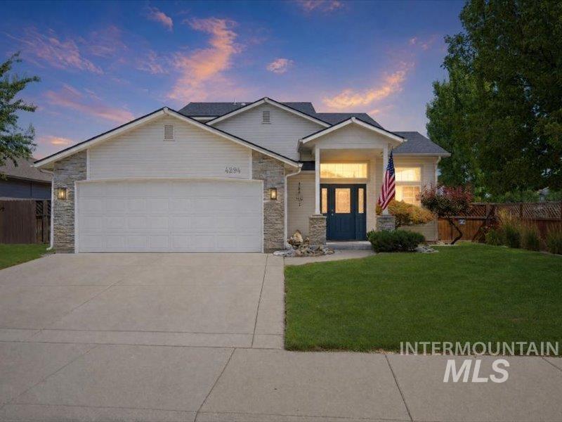 4294 E English Dr Property Photo 3