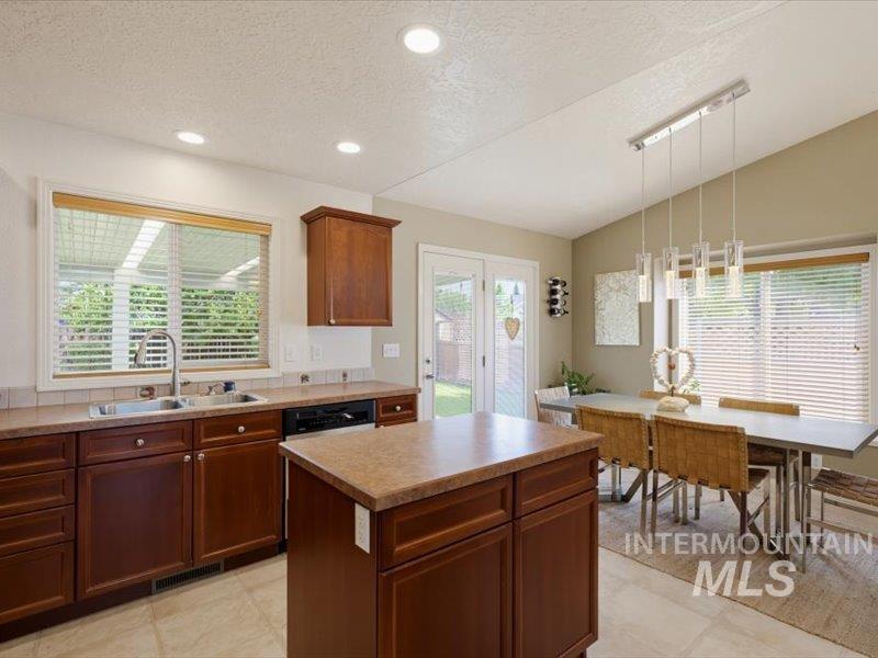 4294 E English Dr Property Photo 20