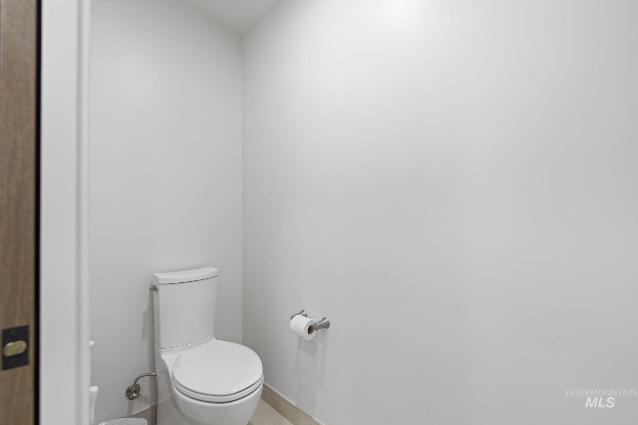700 Village Dr. Property Photo 41