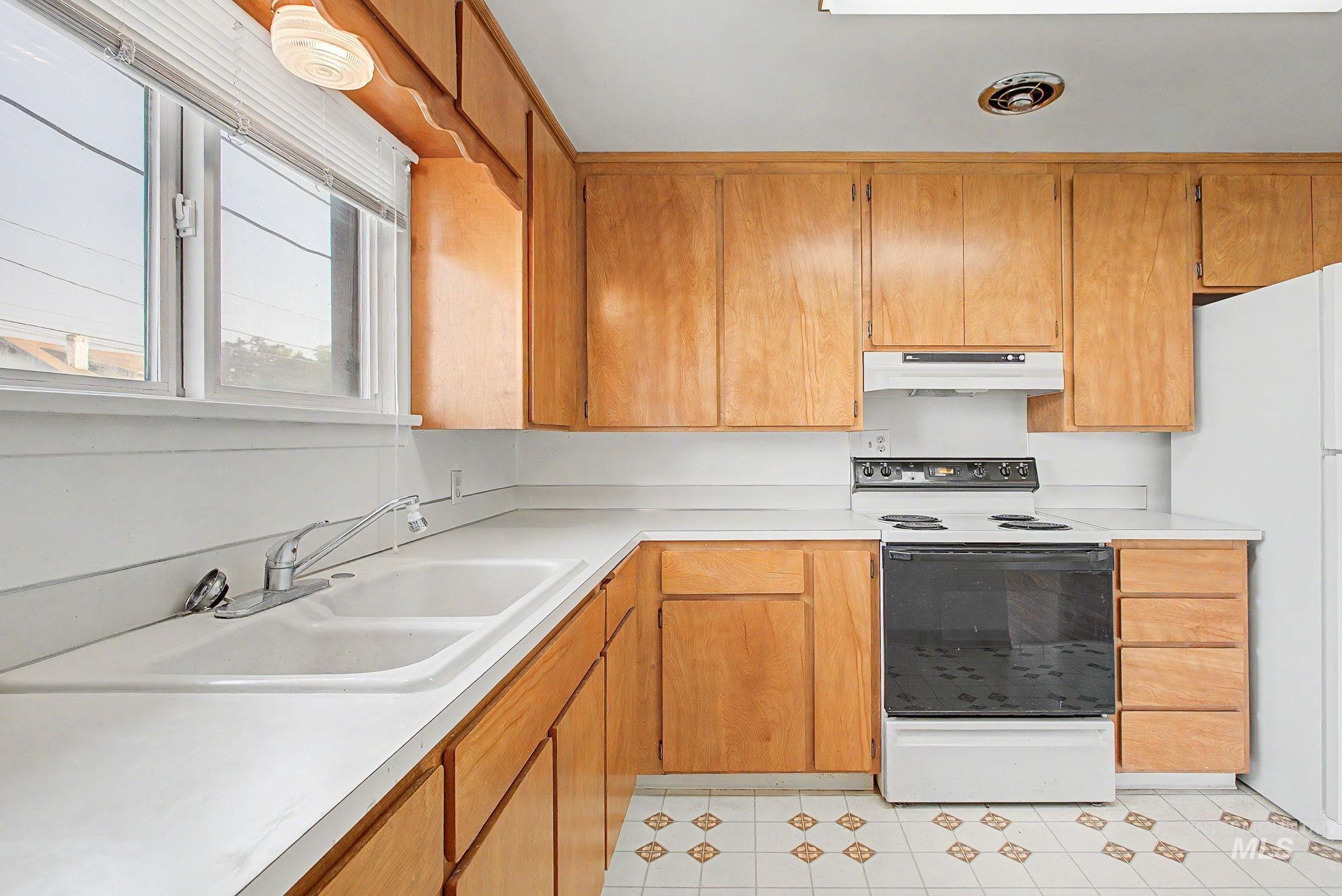 1325 7th Street Property Photo 12