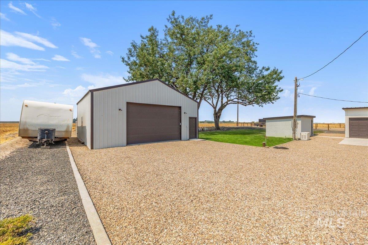 23011 Allendale Rd Property Photo 44