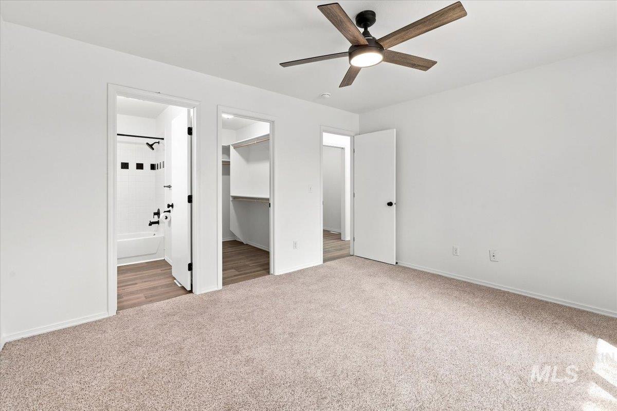 2204 S Ivy Street Property Photo 13