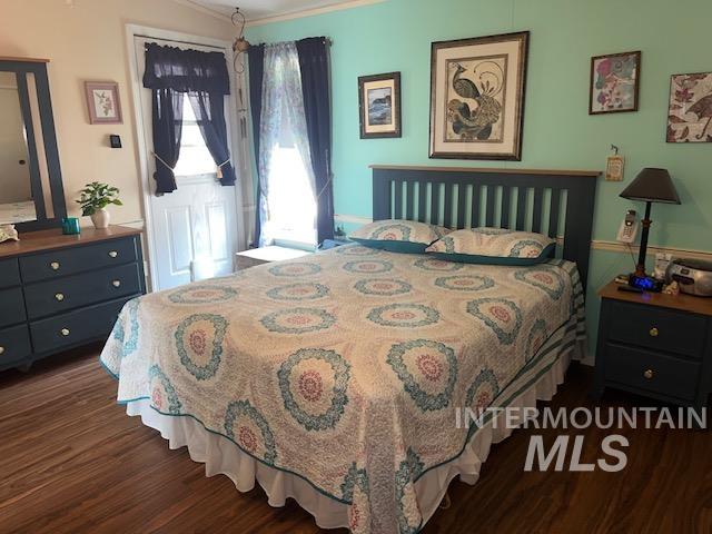 2701 N Alder Property Photo 9