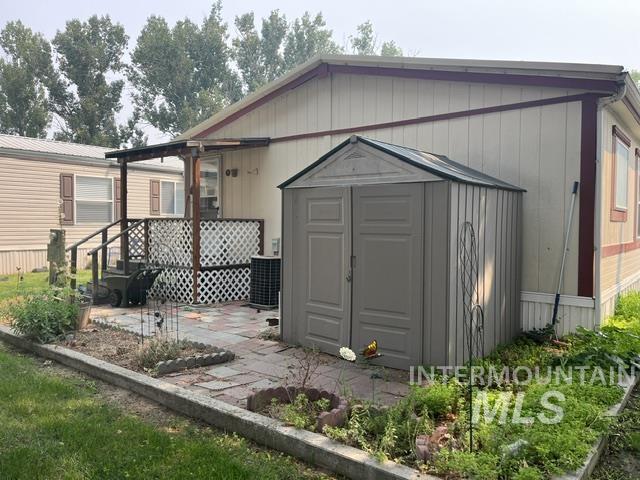 2701 N Alder Property Photo 15