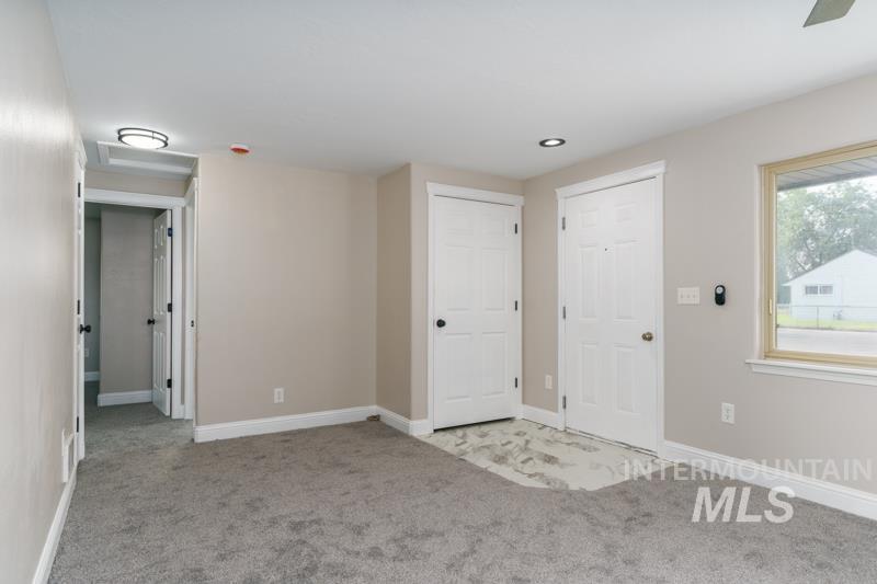714 Myrtle St Property Photo 6
