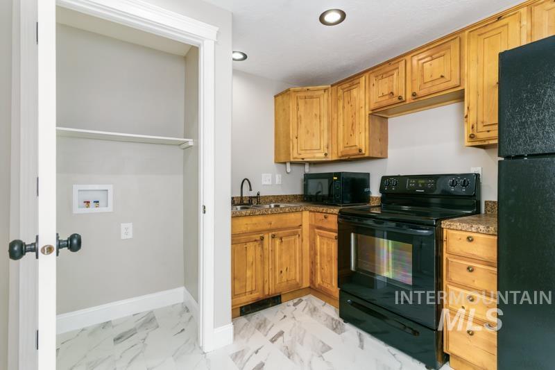 714 Myrtle St Property Photo 11
