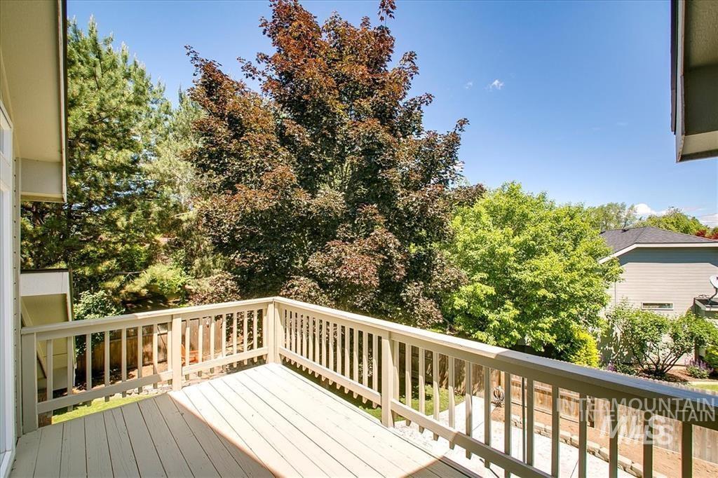 1823 N Radcliffe Way Property Photo 34