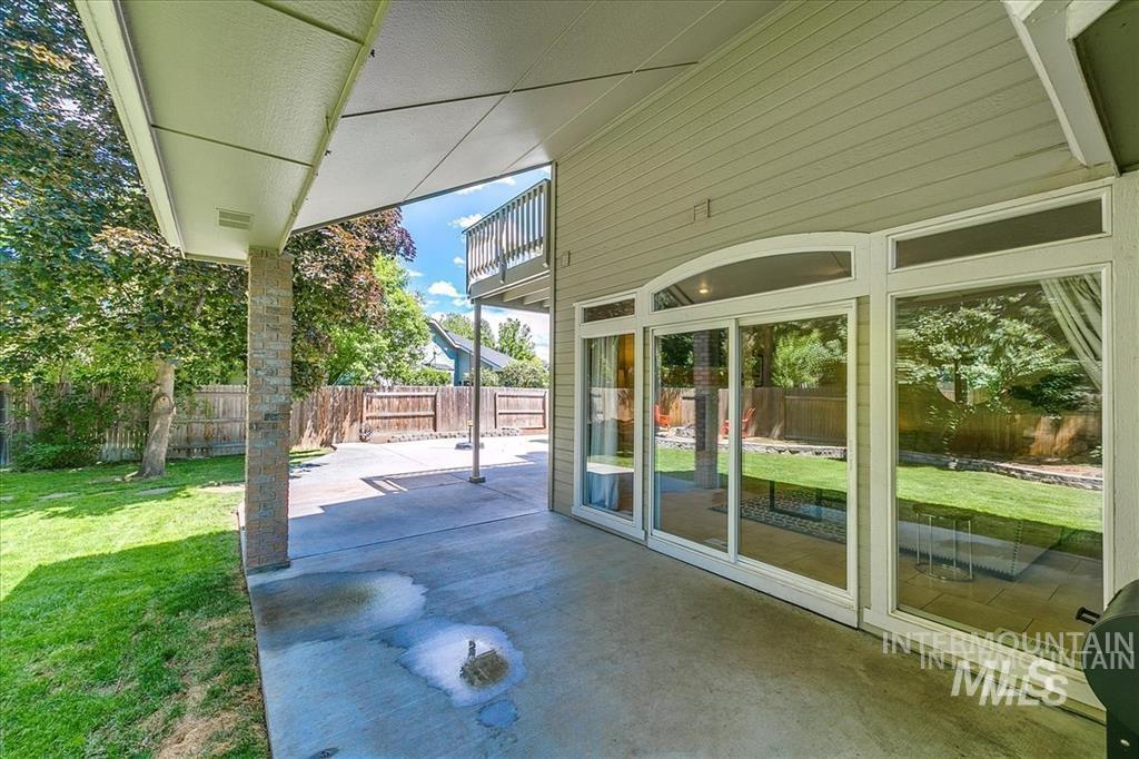 1823 N Radcliffe Way Property Photo 38