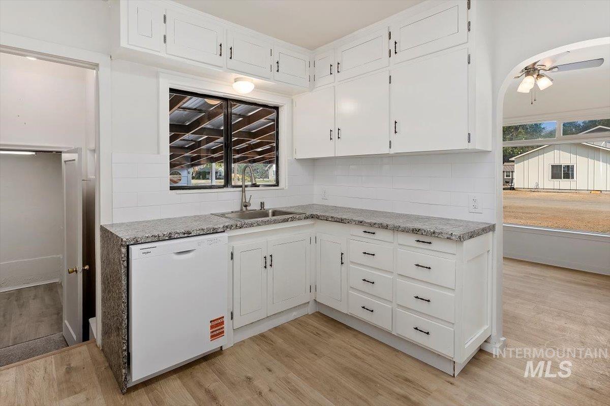1105 Idaho St Property Photo 11