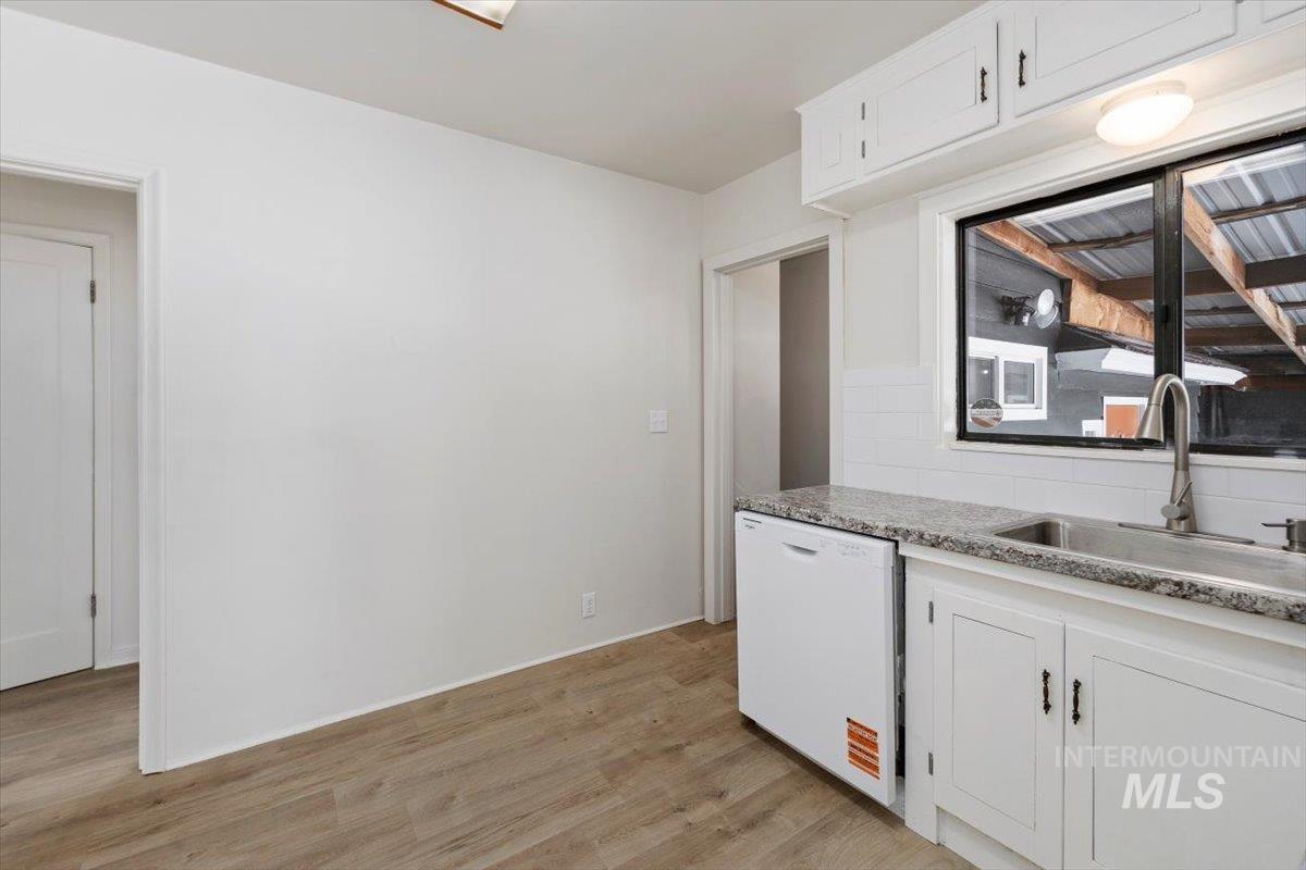 1105 Idaho St Property Photo 12