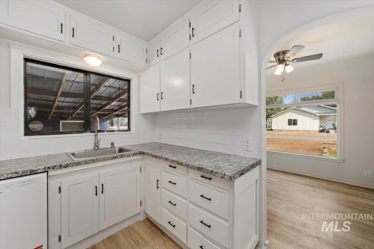 1105 Idaho St Property Photo 13
