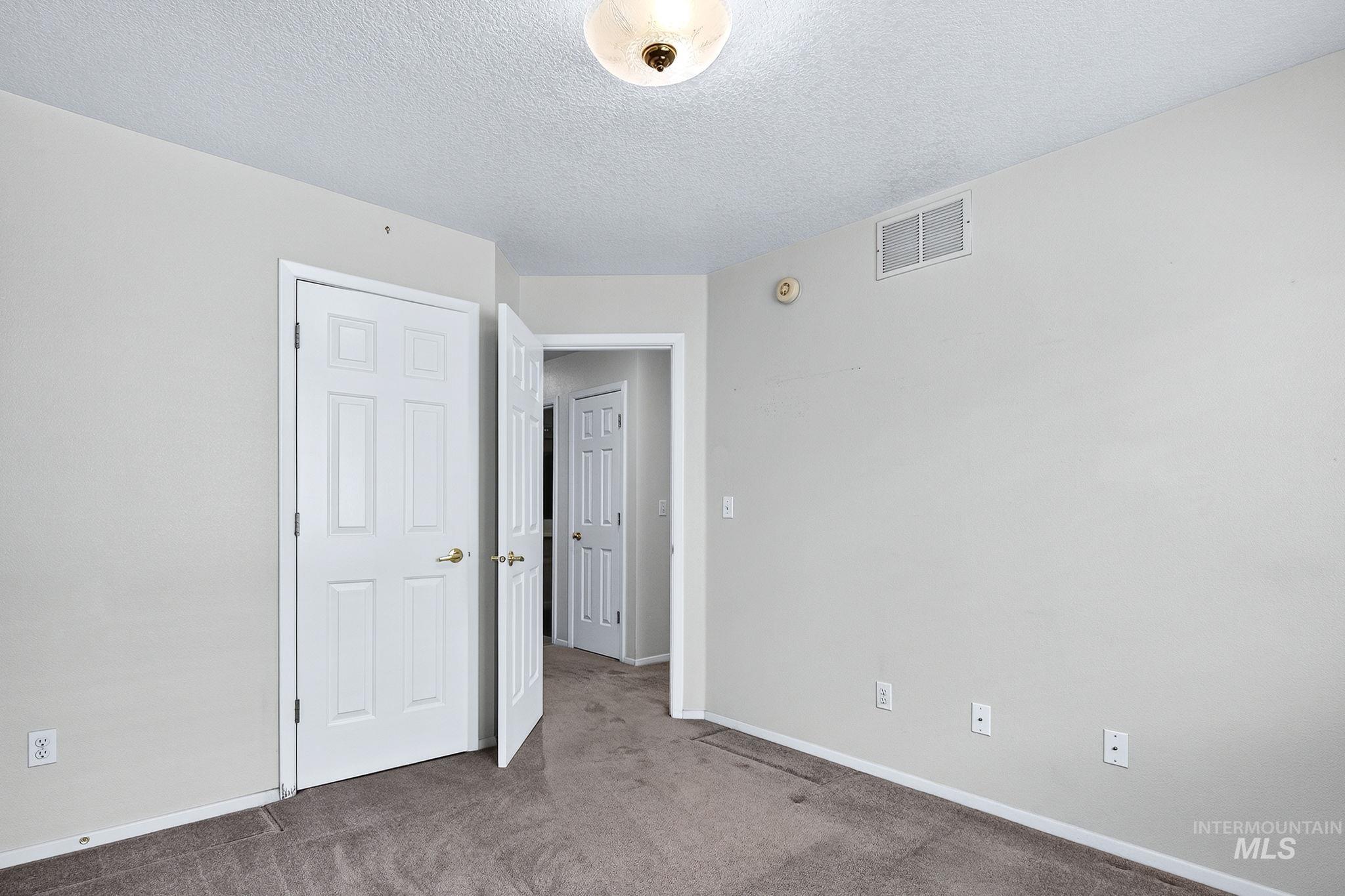8261 W Echo Falls Ln Property Photo 37