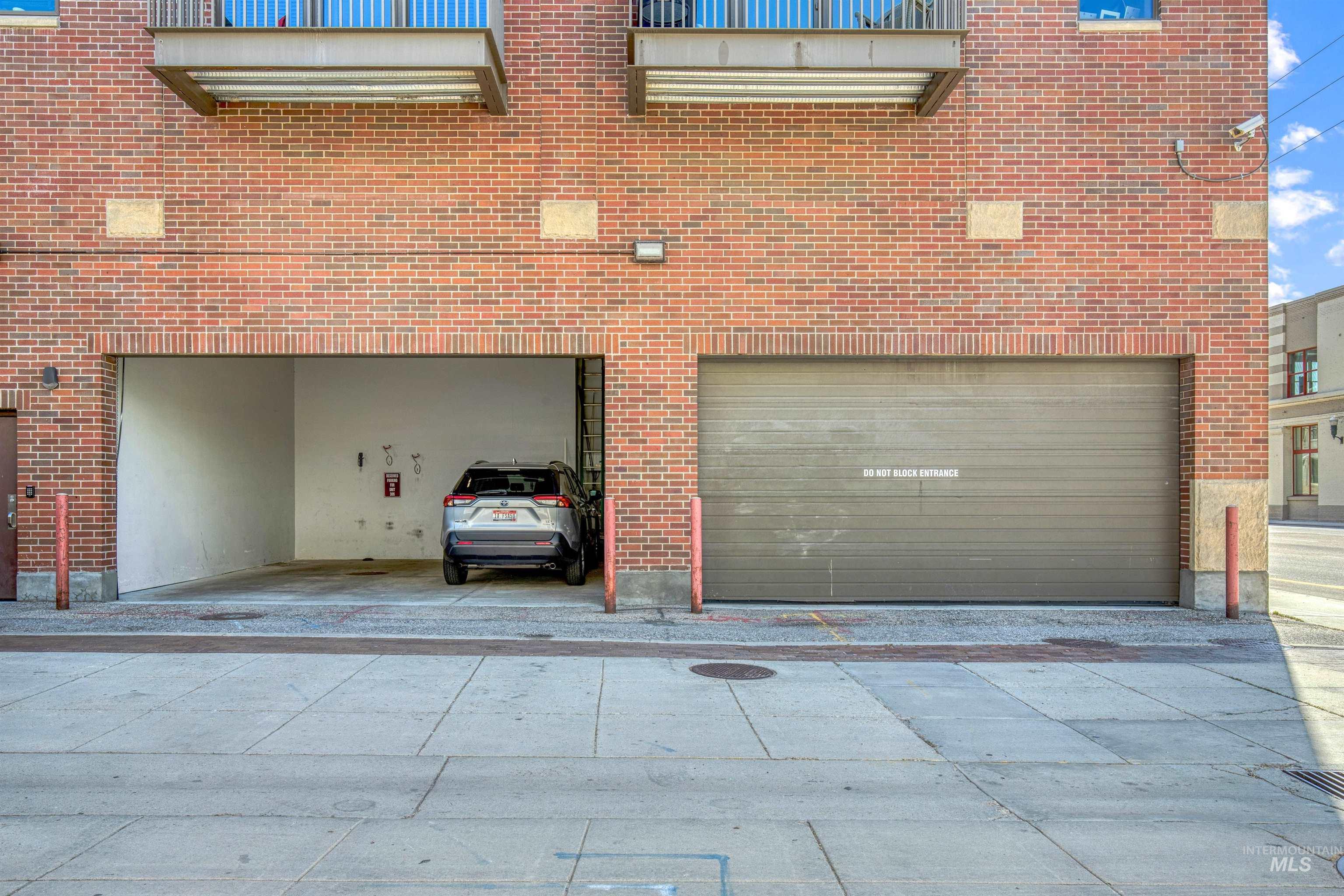 419 S 8th St. Property Photo 29