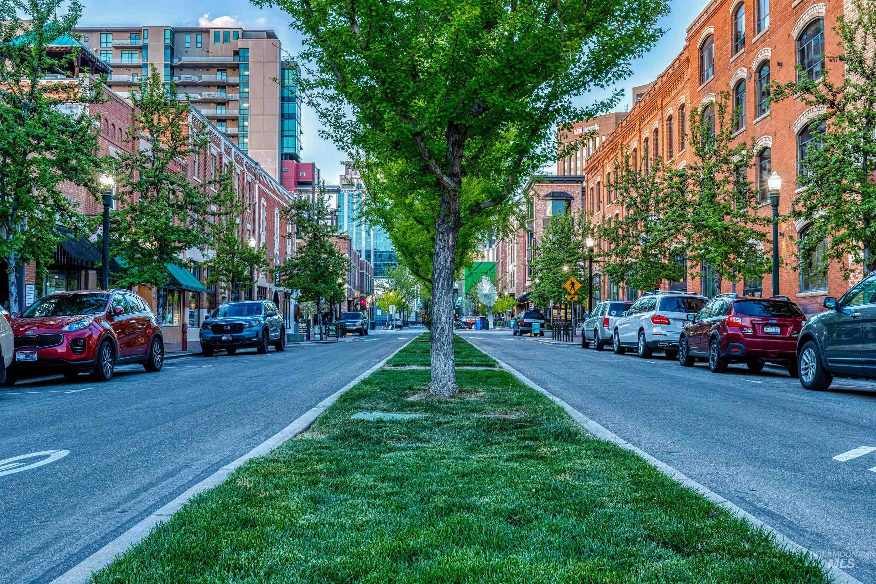 419 S 8th St. Property Photo 42