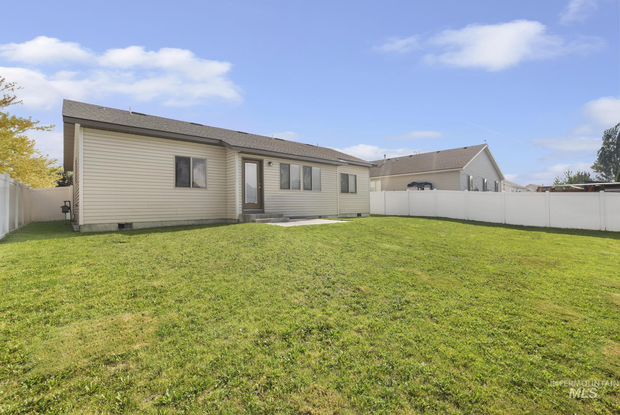 420 Pheasant Rd W Property Photo 26