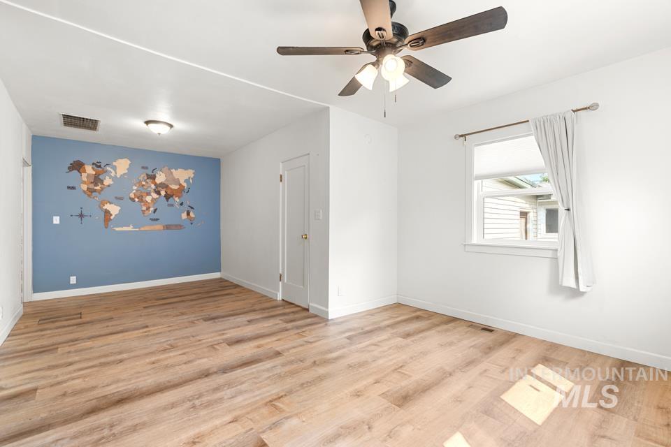 1505 1st Avenue S Property Photo 21