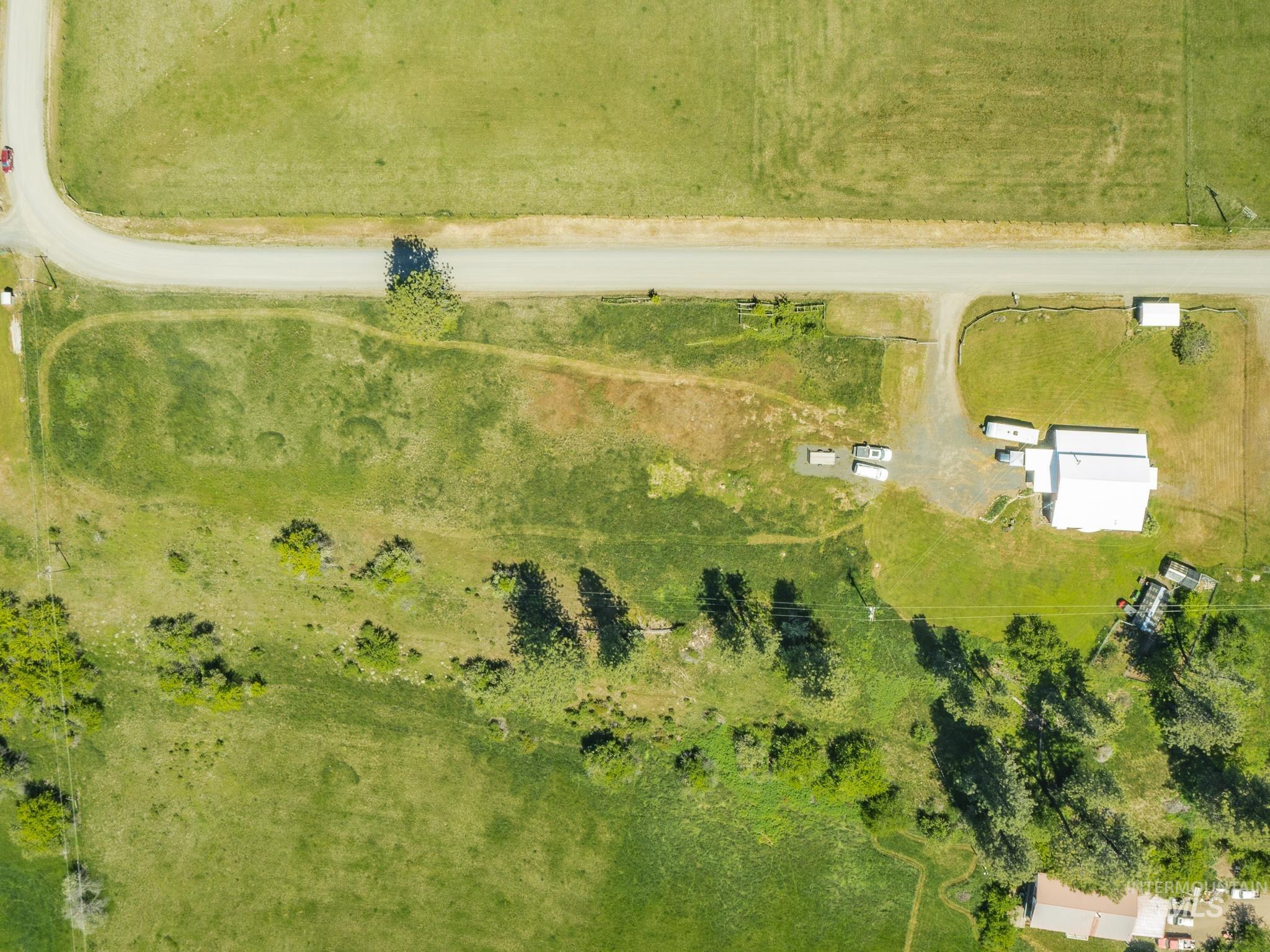680 Pleasant Valley Road Property Photo 4